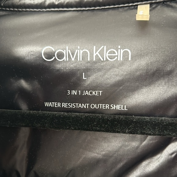 Calvin Klein men’s jacket. - Picture 3 of 4